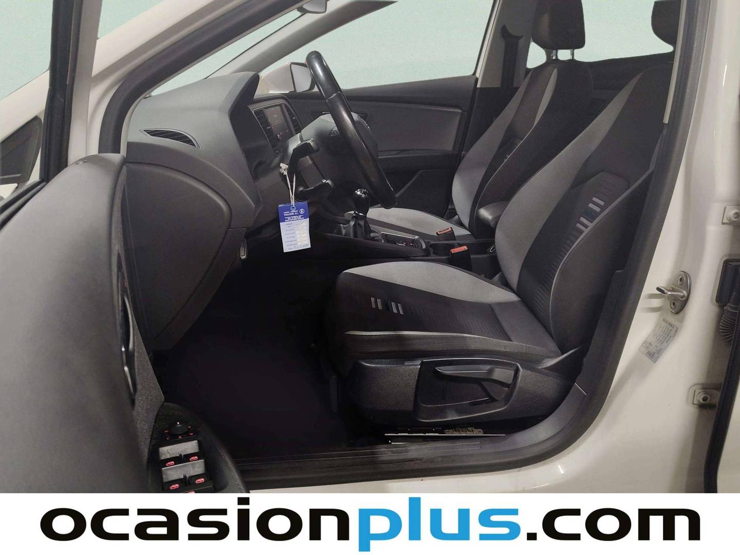 Foto asientos delanteros Seat León Seat León 1.5 TSI S&S Style Visio Edition (130 CV)