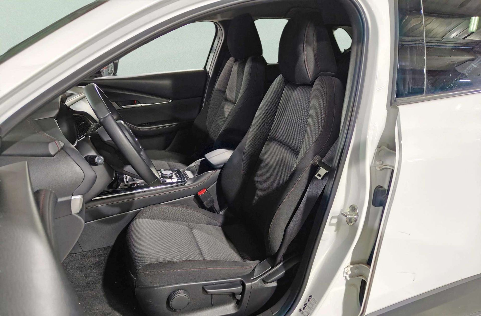 Mazda CX-30 e-Skyactiv G Homura - foto 11