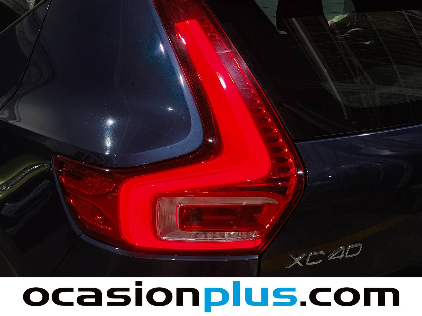 Acabados Volvo XC40 Volvo XC40 T2 Momentum Pro Auto (129 CV)