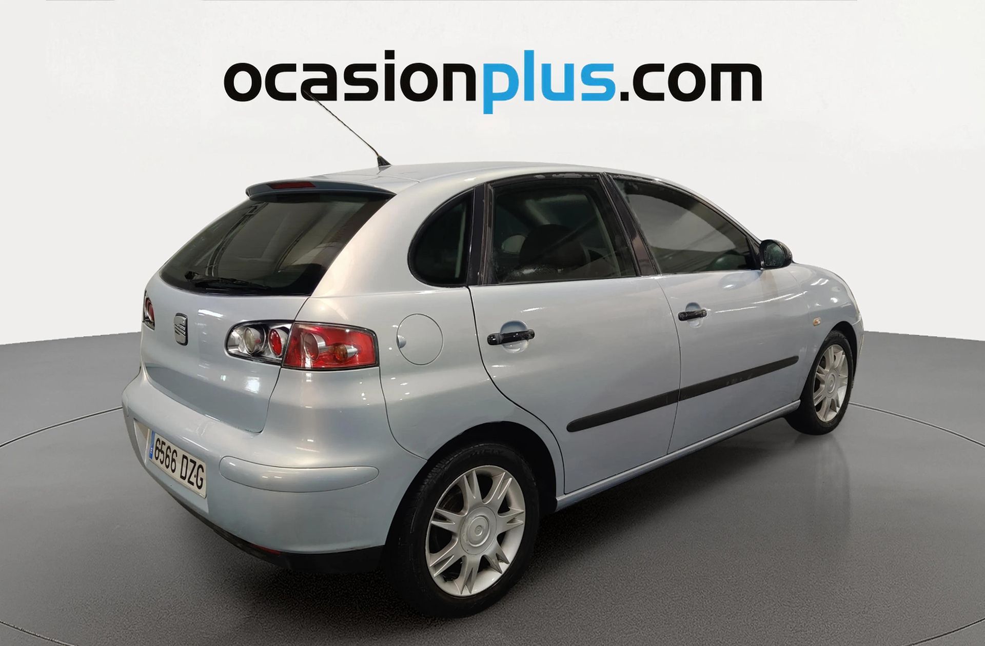 SEAT Ibiza 1.4 TDI Reference - foto 4