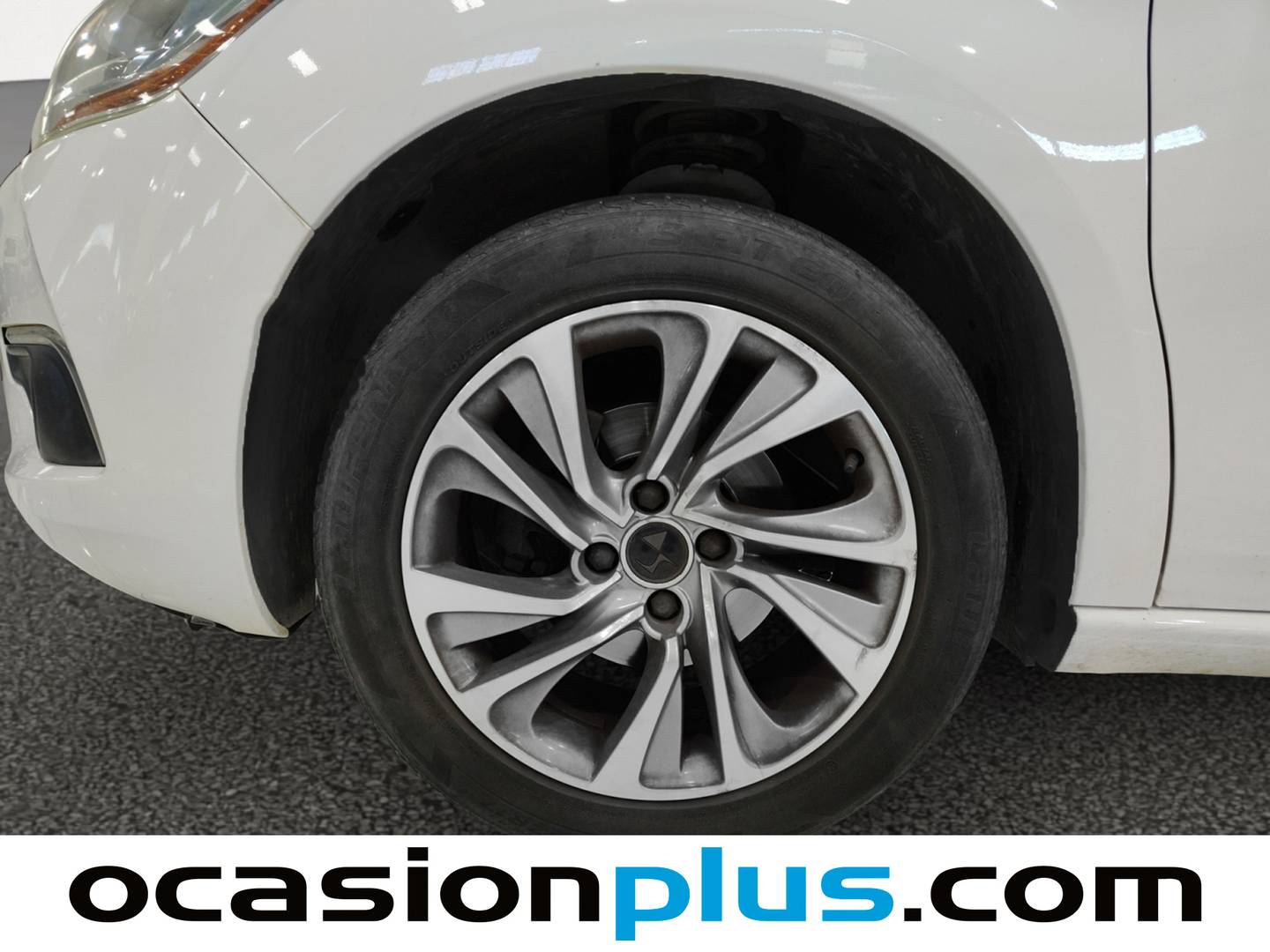 Foto DS DS 4 DS DS4 1.6 BlueHDi STT Desire (120 CV)