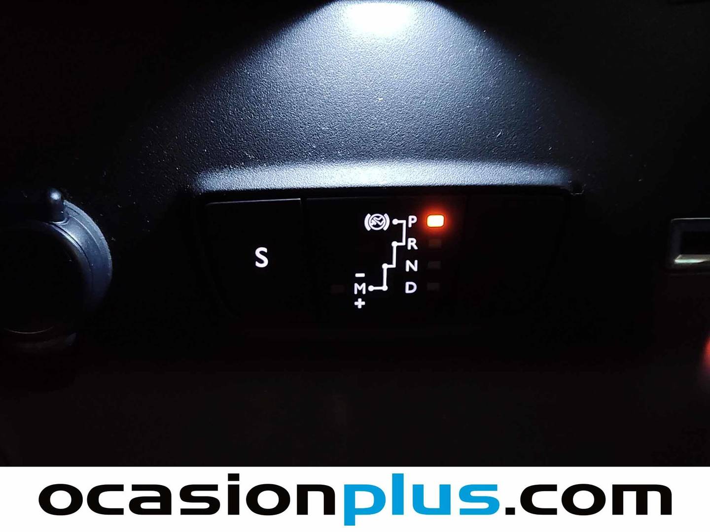 Foto Citroën C3 Aircross Citroen C3 Aircross PureTech 130 Shine Pack EAT6 (131 CV)