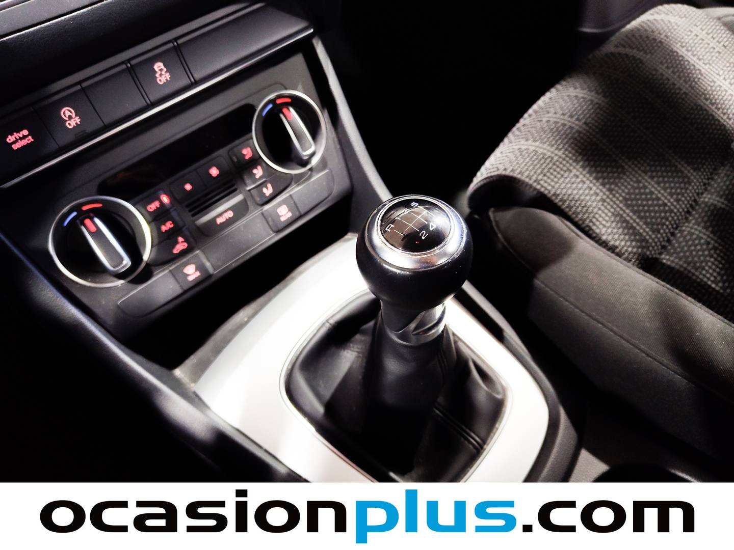 Foto Audi Q3 Audi Q3 sport edition 1.4 TFSI CoD  (150 CV)