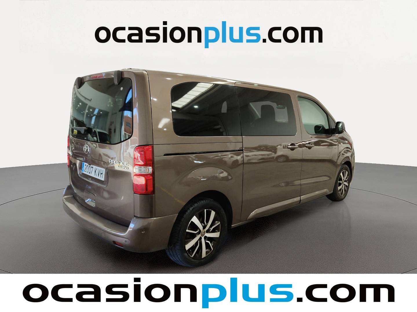Foto trasera Toyota Proace Verso Toyota Proace Verso 2.0D Family Advance + Pack L2 110 kW (150 CV) derecha