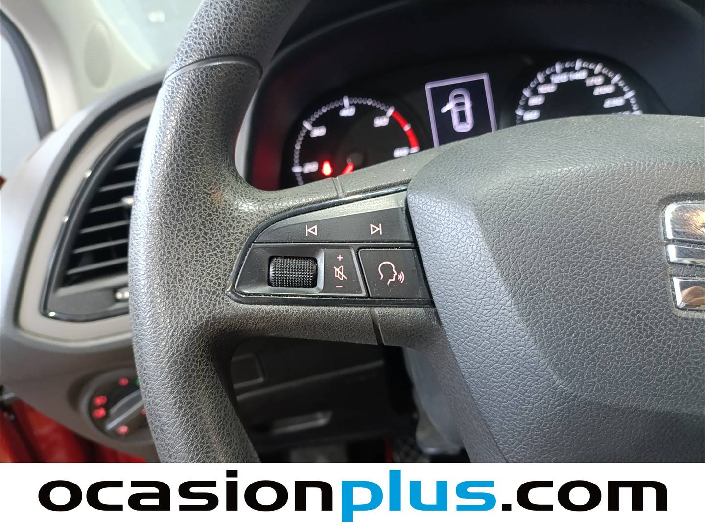 Seat León Seat León ST 1.6 TDI S&S Reference (115 CV) de segunda mano