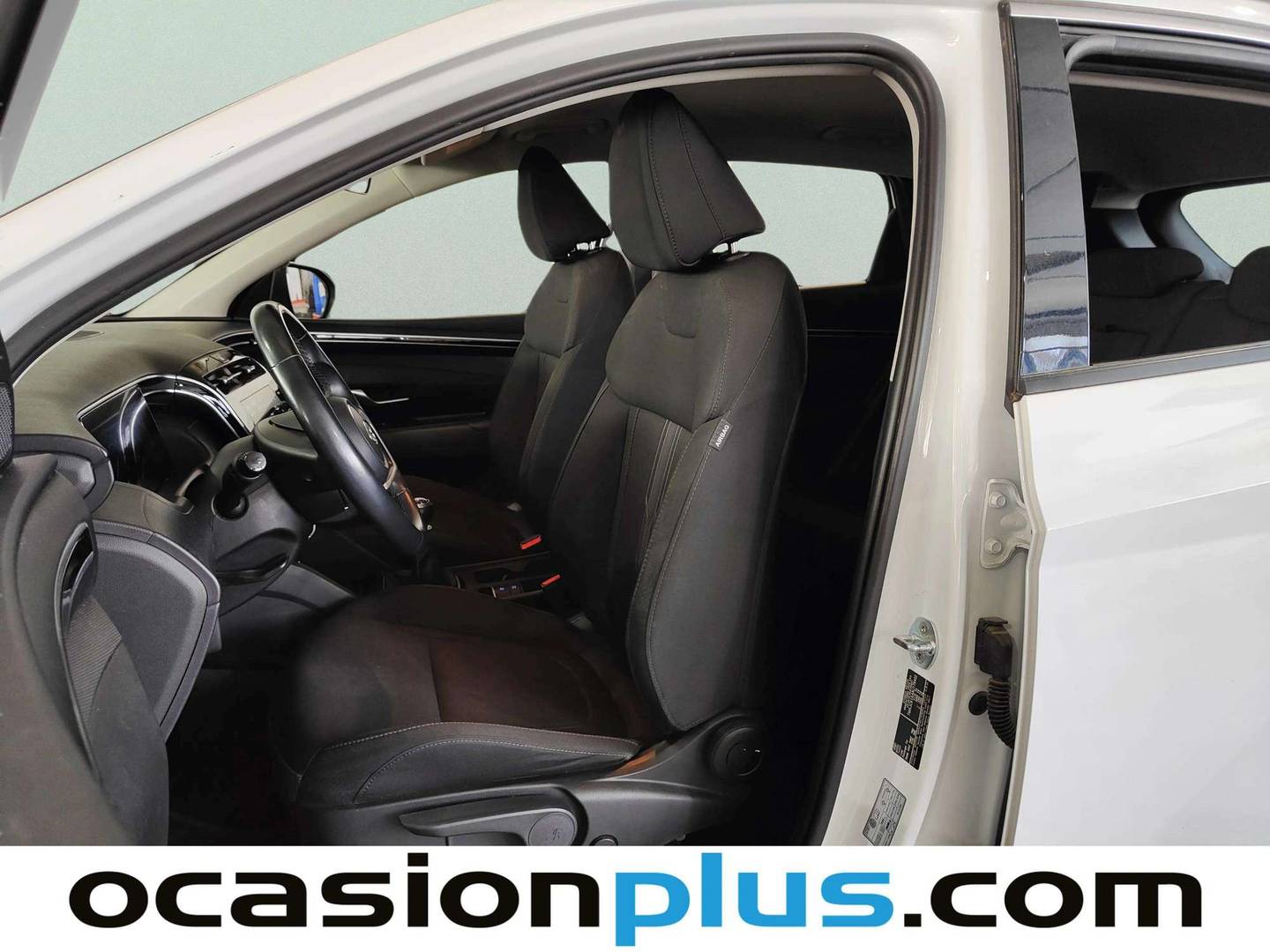 Foto asientos delanteros Hyundai Tucson Hyundai Tucson 1.6 CRDI 48V Maxx (136 CV)