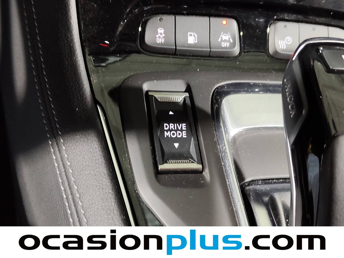 Foto Opel Grandland X PHEV Opel Grandland X 1.6 Turbo PHEV Ultimate 4x2 Auto (224 CV)