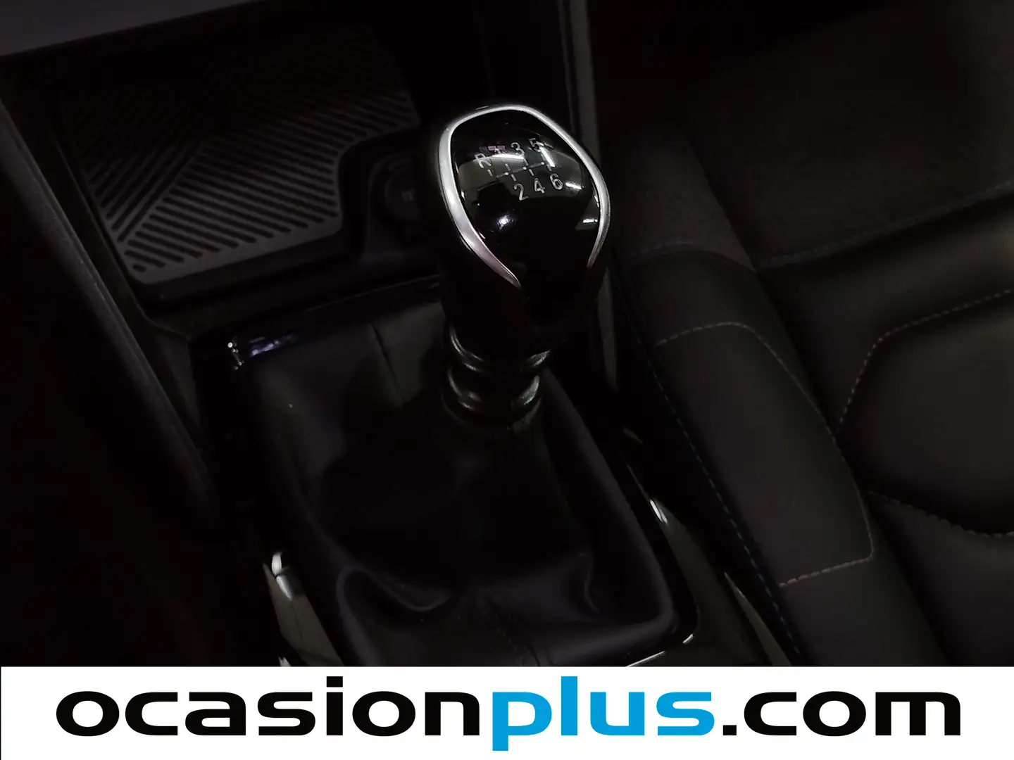 Foto Citroën C4 Citroen C4 PureTech 130 S&S Shine (130 CV)