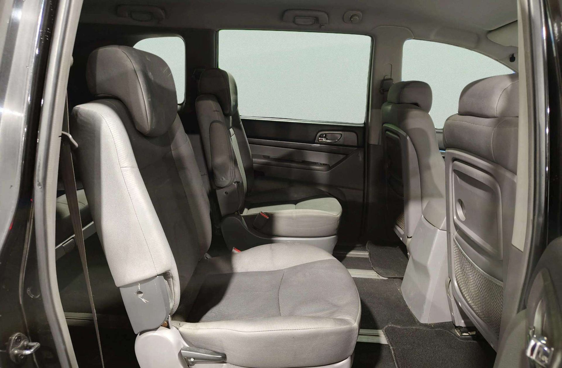 SsangYong Rodius 2.0 e-Xdi Premium 7 plazas - foto 16