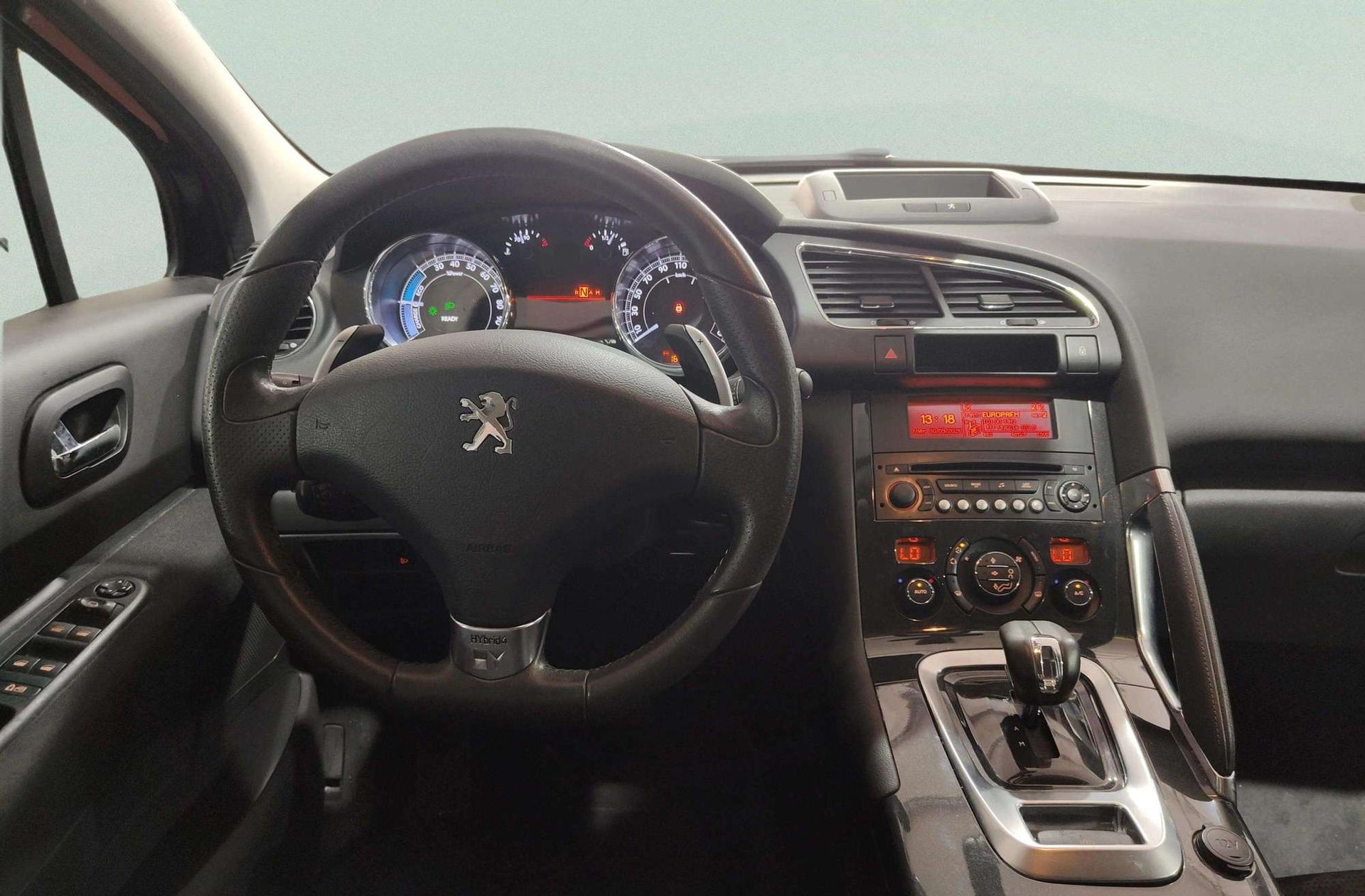 Peugeot 3008 Hybrid4 - foto 21