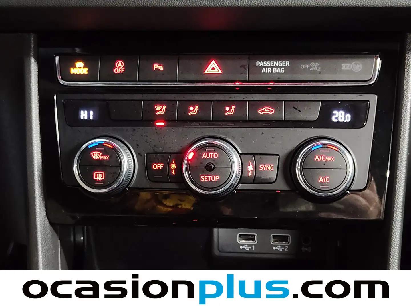 Foto Seat León SEAT León 1.5 TSI S&S FR Fast Edition Plus DSG (150 CV)