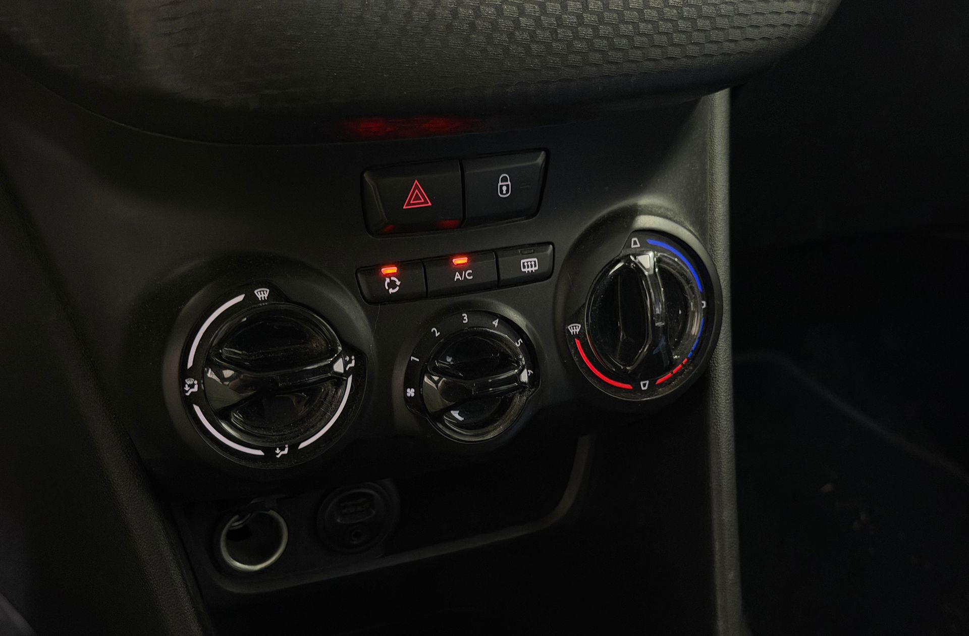 Peugeot 2008 PureTech 82 Style - foto 26