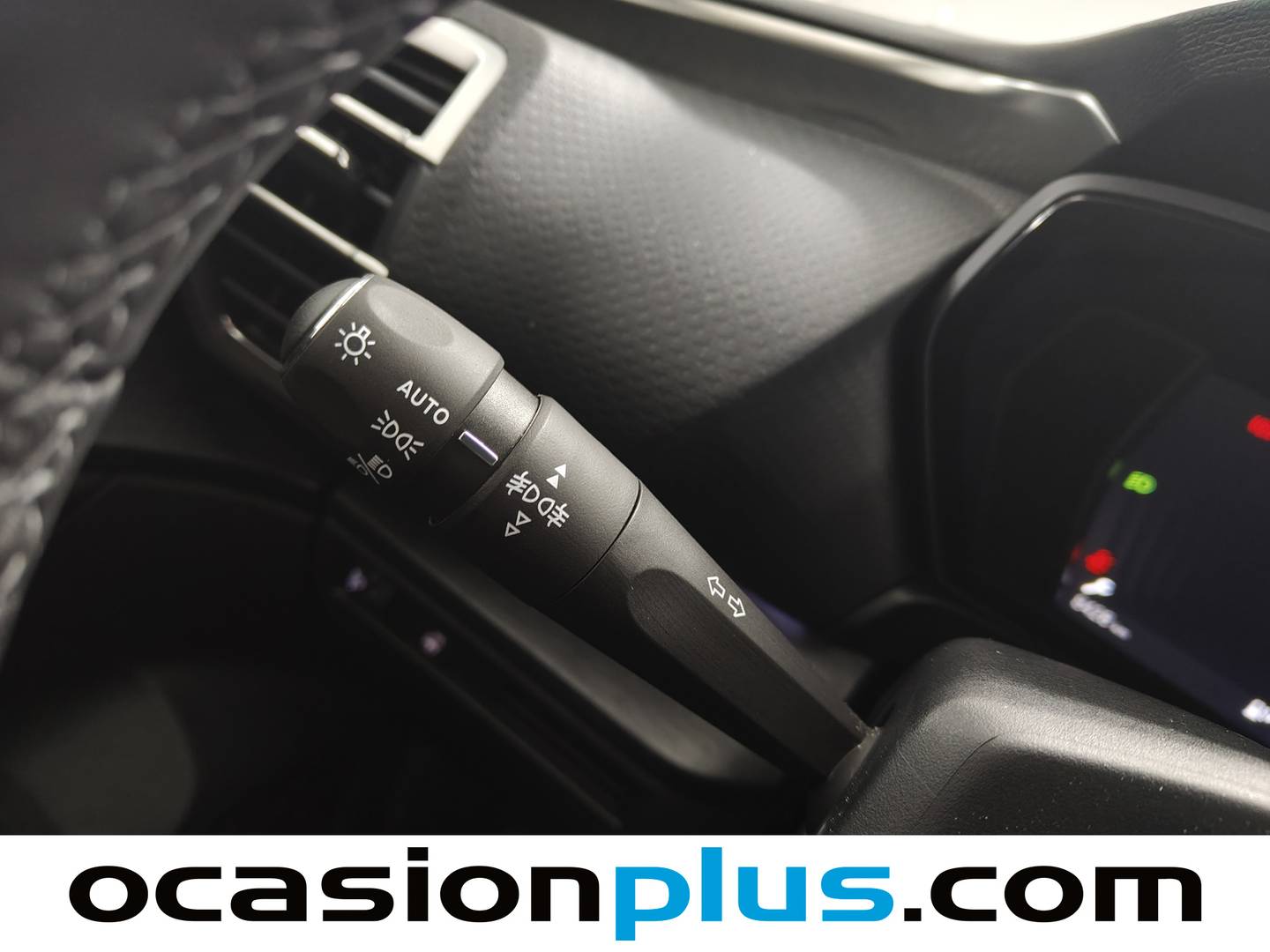 Foto Citroën C5 X Citroen C5 X PureTech 130 S&S Plus EAT8 (130 CV)