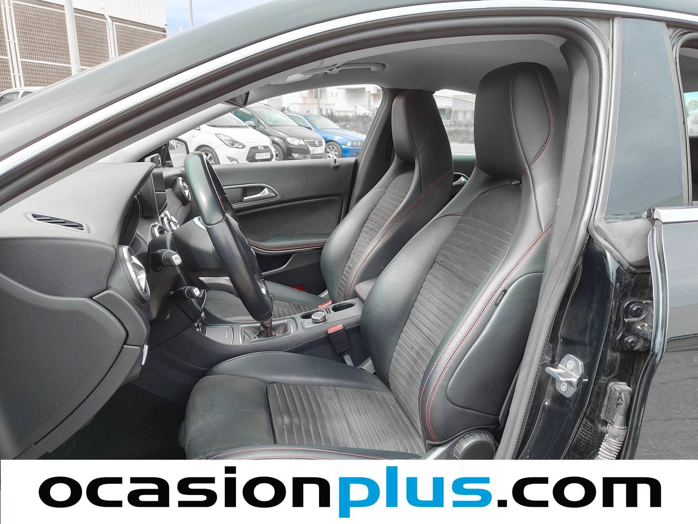 Foto asientos delanteros Mercedes CLA Mercedes CLA 200 d (136 CV) Pack AMG