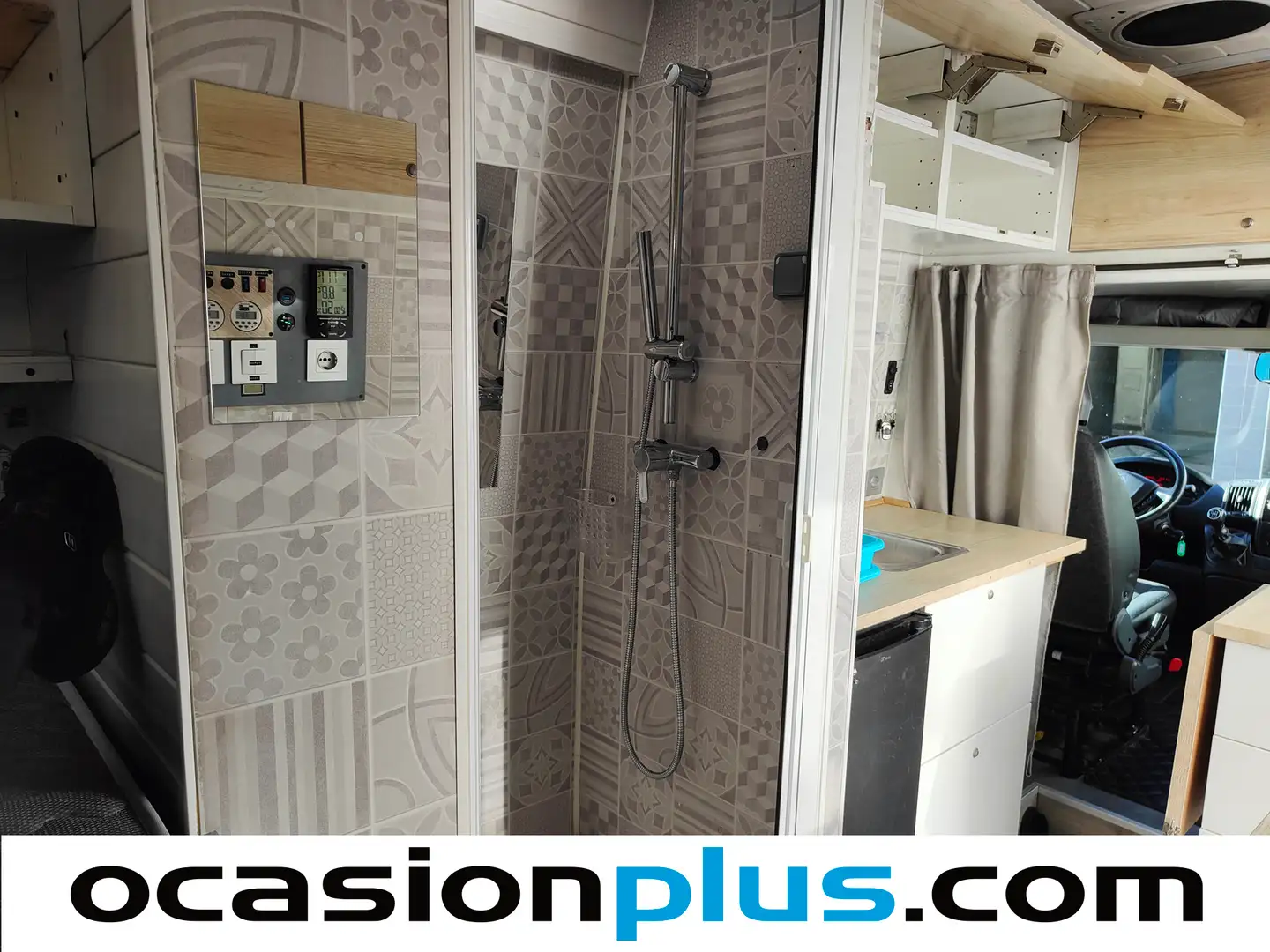 Foto Citroën Jumper Citroen Jumper BlueHDi 130 35 L3H3 (130 CV) Camperizada