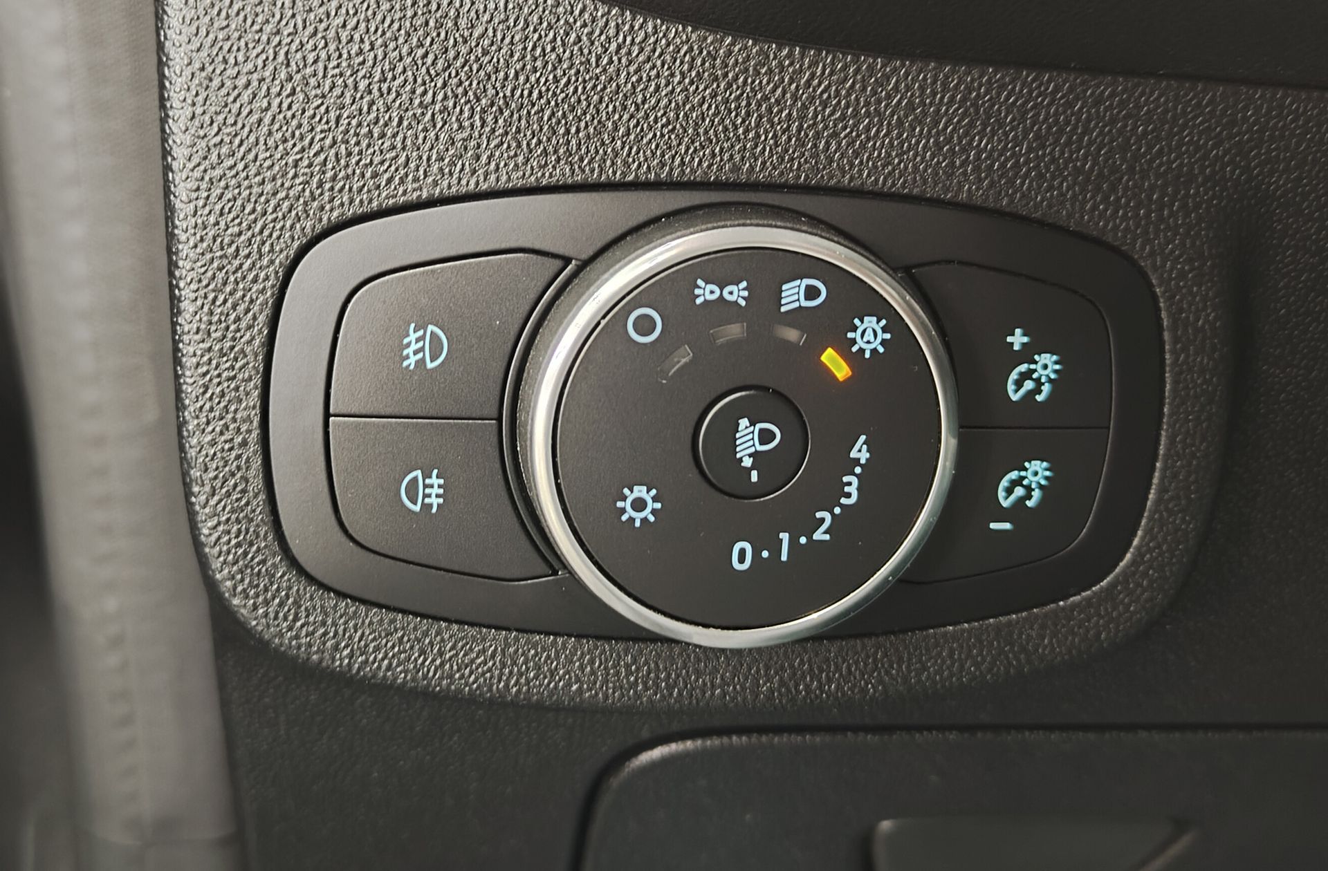 Ford Fiesta 1.0 EcoBoost Titanium - foto 30