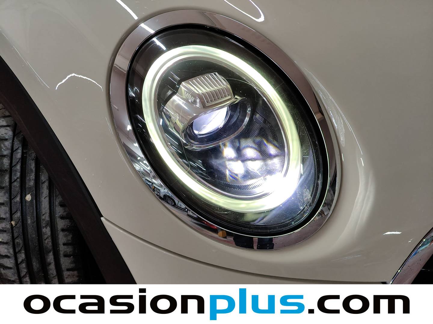 Equipamiento del Mini MINI Mini MINI Cooper 5 Puertas 5 Puertas One (102 CV)