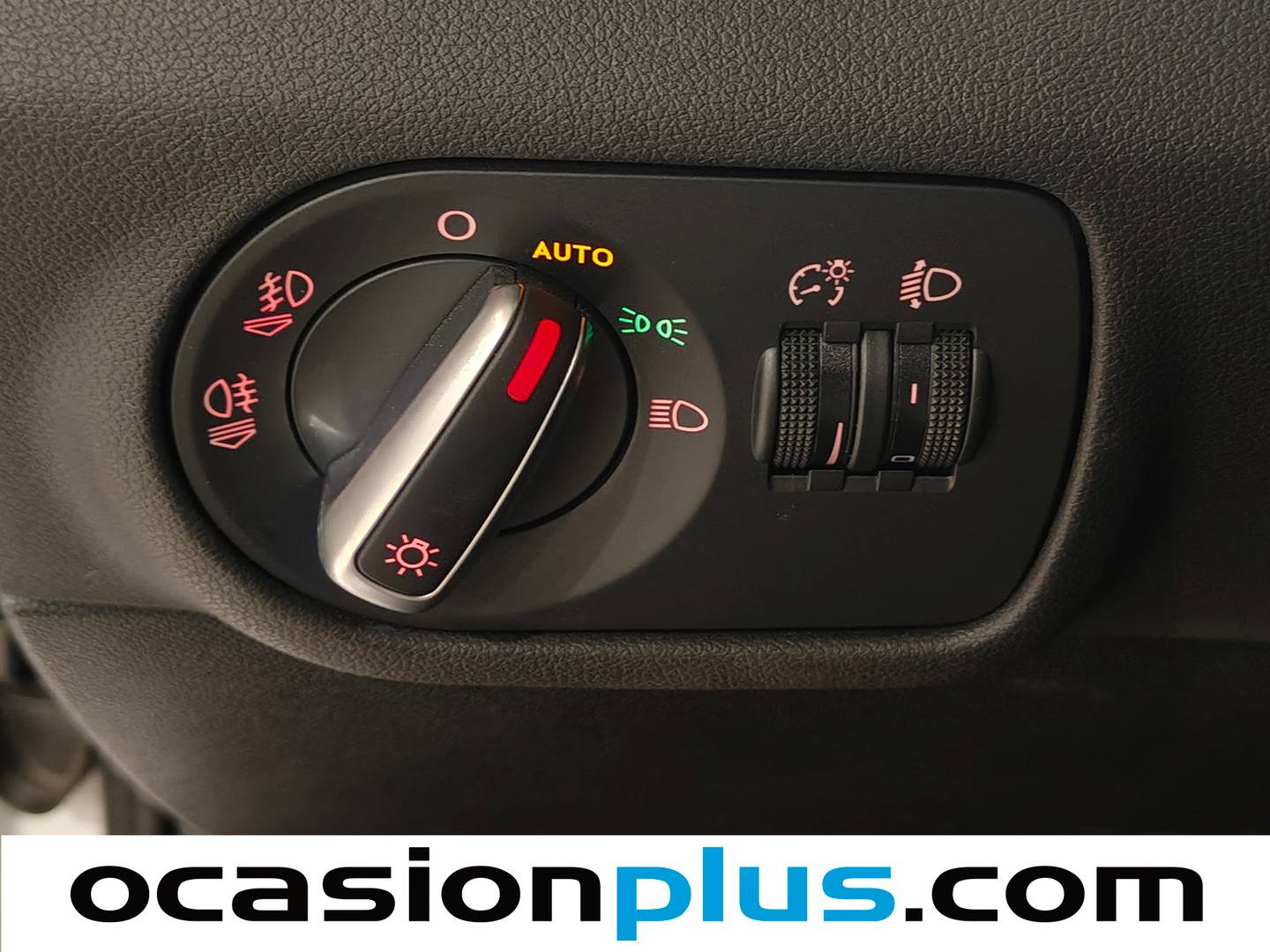 Extras y acabados del Audi A1 Audi A1 Sportback Adrenalin 1.6 TDI (116 CV)