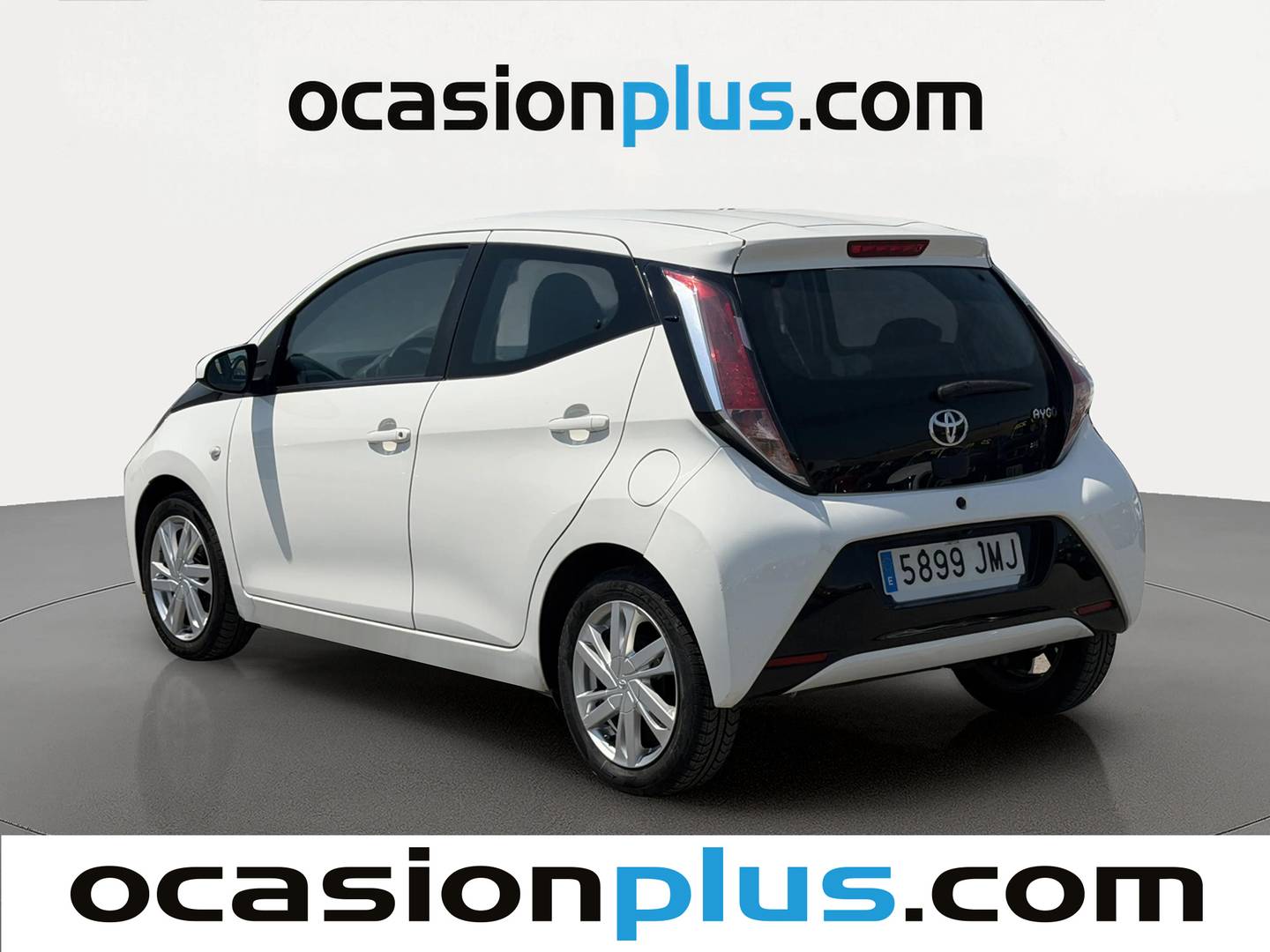 Toyota Aygo Toyota Aygo 1.0 70 x-play (69 CV) seminuevo