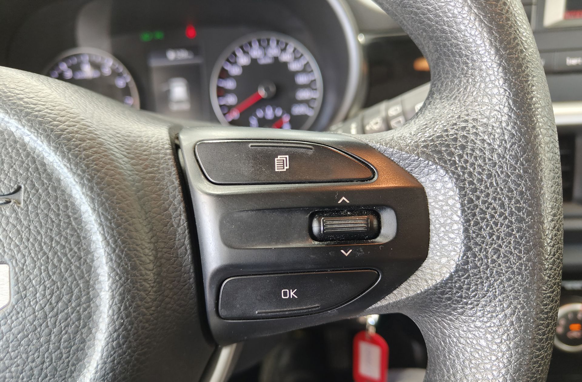 Kia Picanto 1.0 DPi Concept Pack Comfort - foto 27