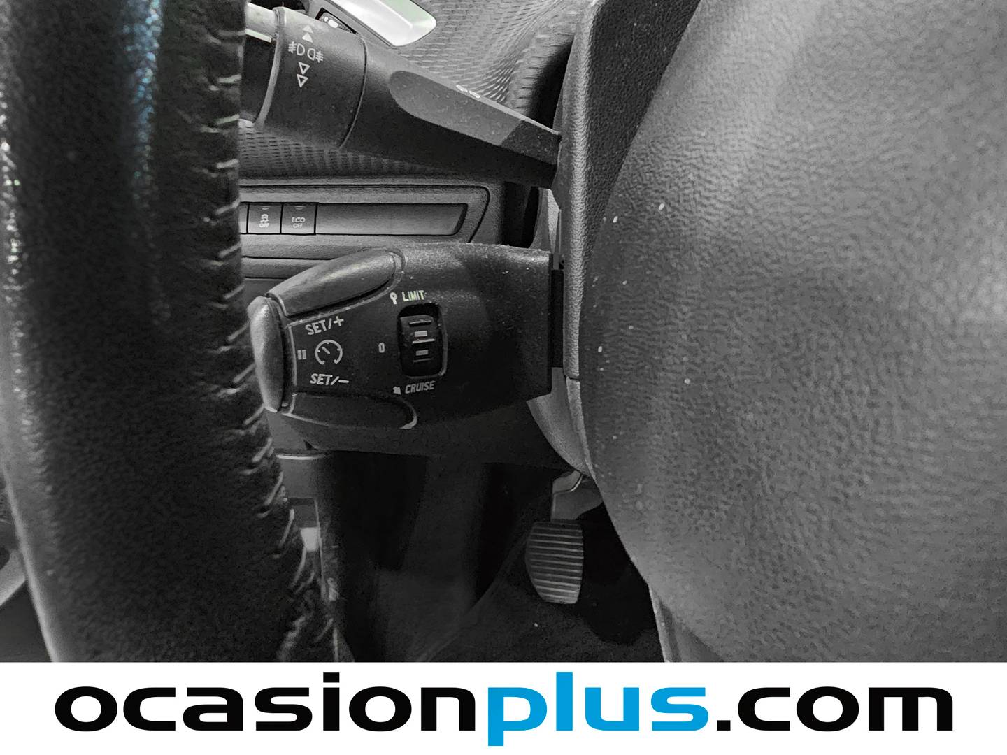 Foto Peugeot 2008 Peugeot 2008 BlueHDi 100 S&S Active (100 CV)