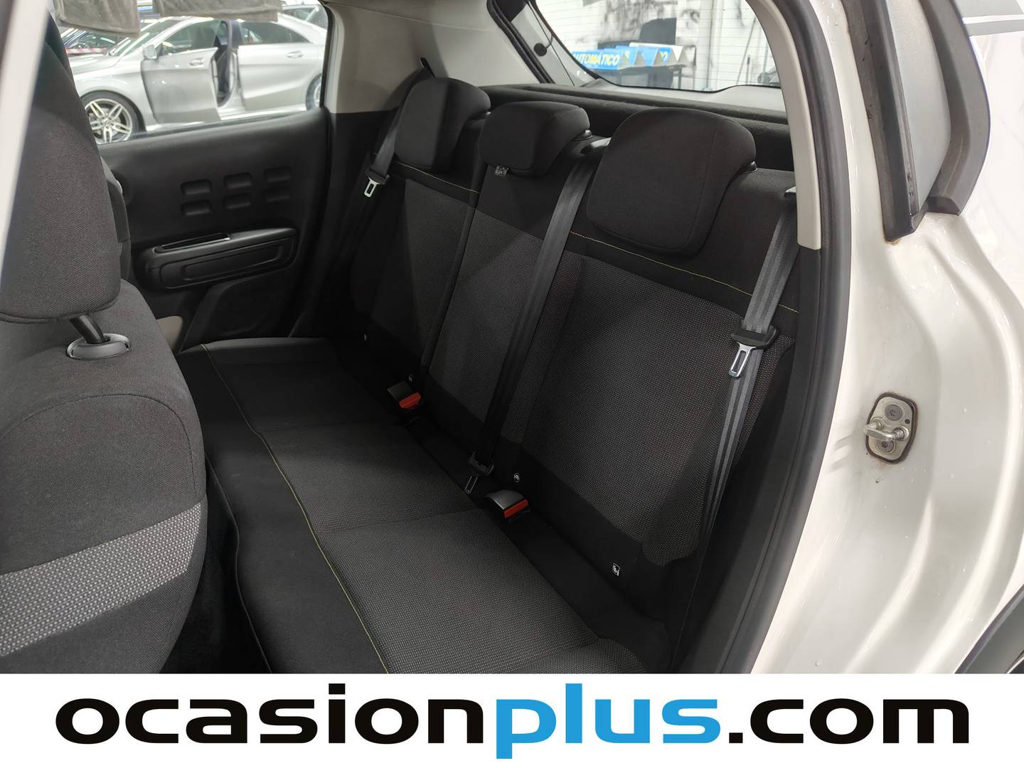 Foto asientos traseros Citroën C3 Citroën C3 PureTech 82 Feel (83 CV)