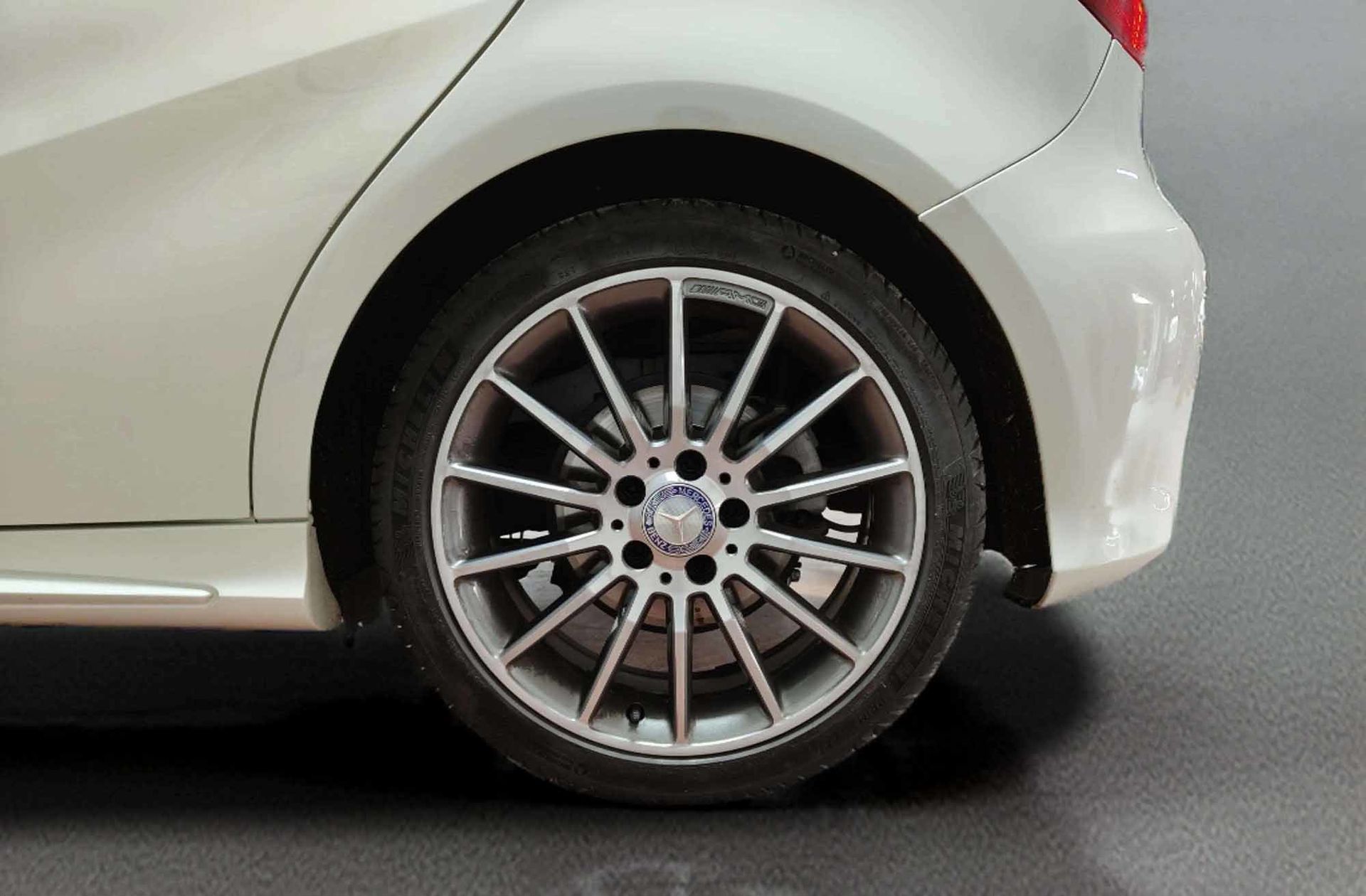 Mercedes-Benz Clase A 200 CDI AMG Line - foto 31