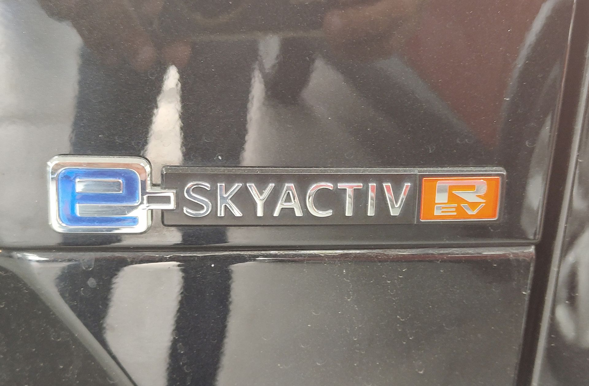 Mazda MX-30 e-Skyactiv R-EV Edition R - foto 9