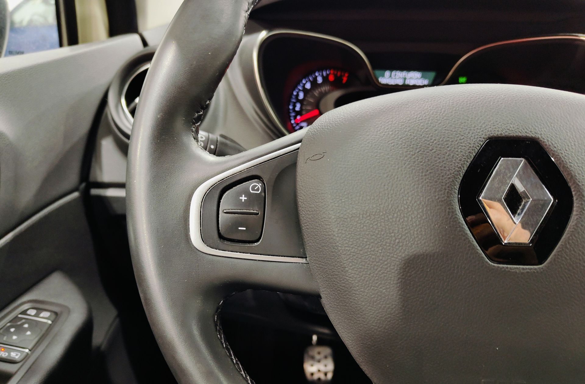 Renault Captur Zen Energy TCe - foto 25