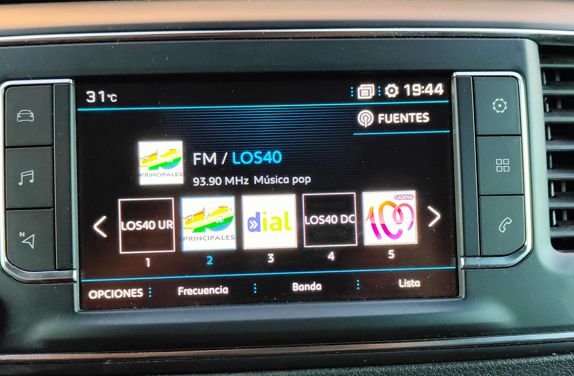 Peugeot Traveller 2.0 BlueHDi Business Long EAT8 8 plazas - foto 30