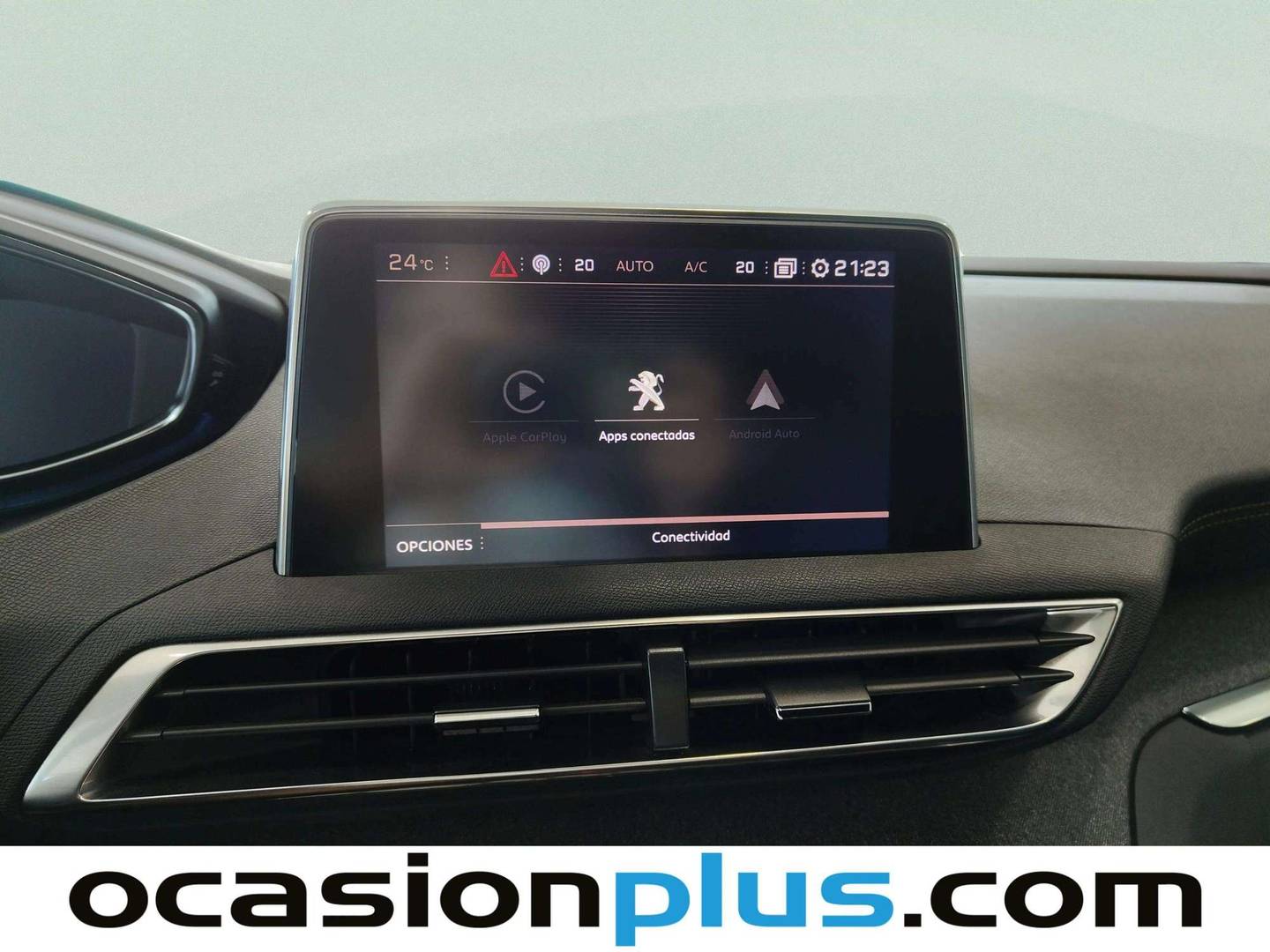 Equipamiento del Peugeot 3008 Peugeot 3008 BlueHDI 130 S&S GT Line (130 CV)
