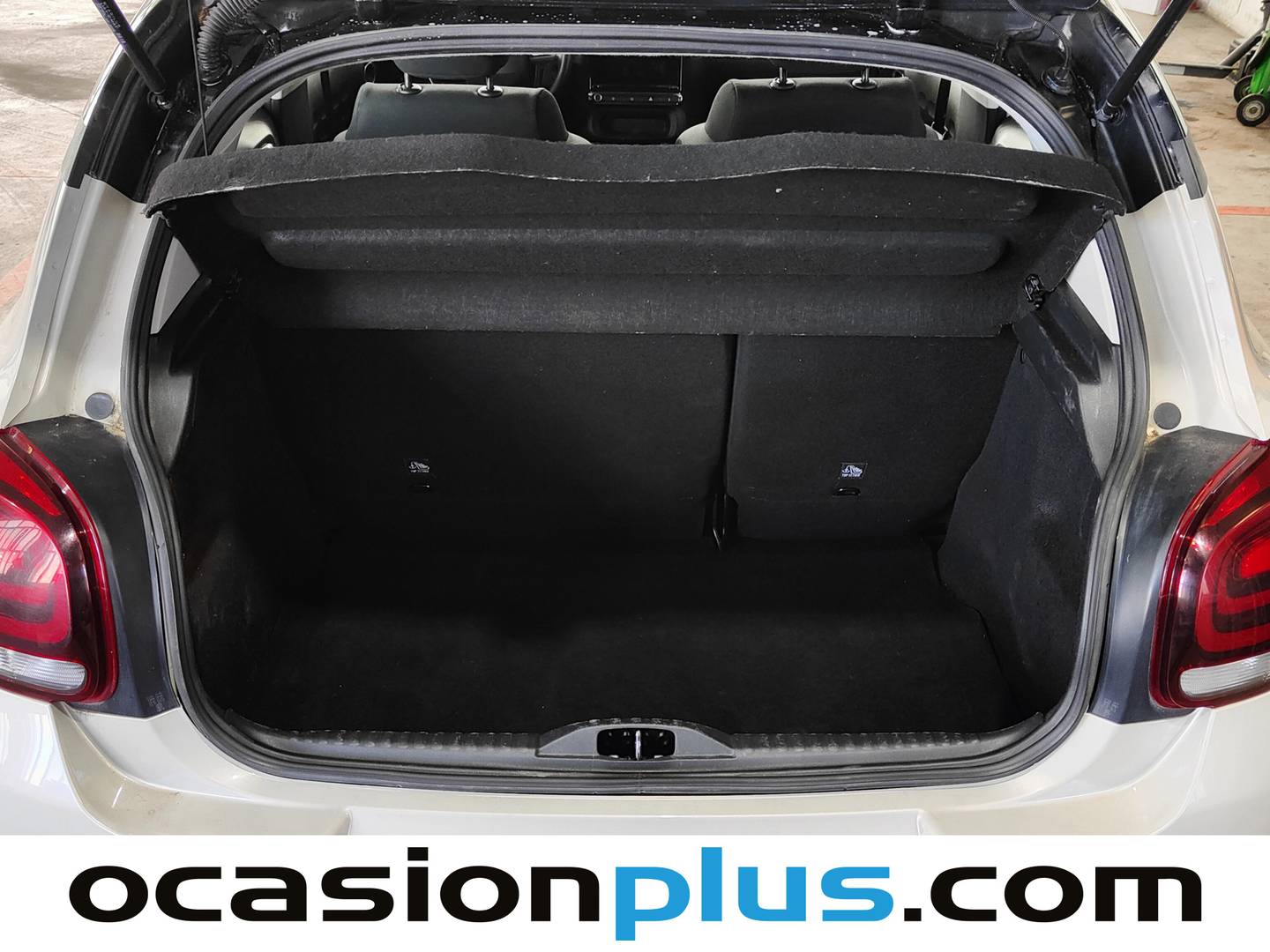Fotos maletero Citroën C3 Citroën C3 PureTech 83 Feel Pack (83 CV)