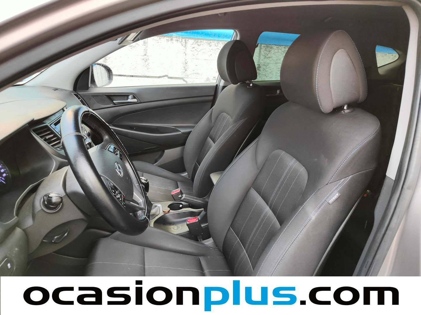 Foto asientos delanteros Hyundai Tucson Hyundai Tucson 1.6 GDI BlueDrive Essence 4x2 (131 CV)