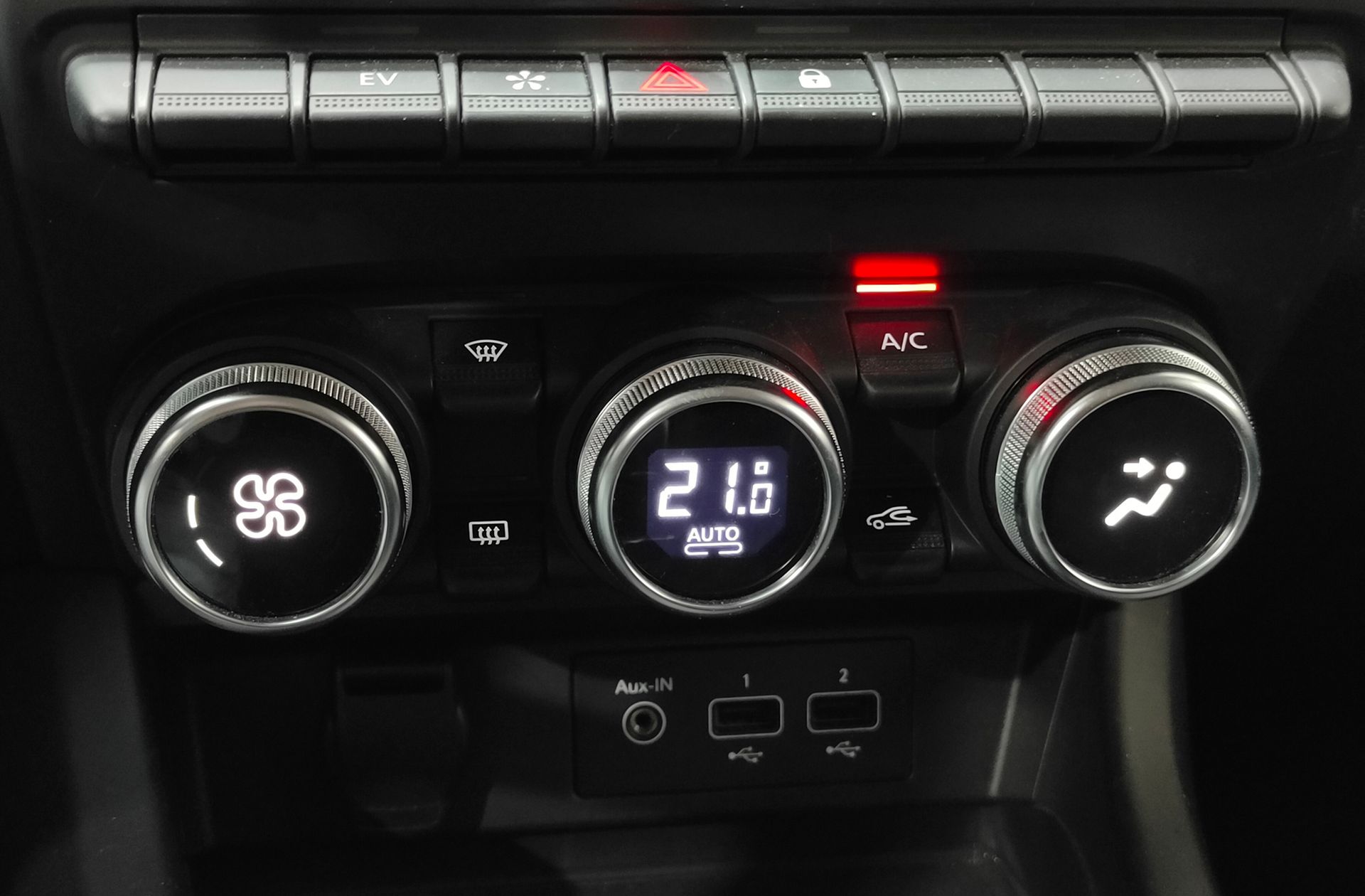 Renault Arkana Techno E-Tech full hybrid - foto 32