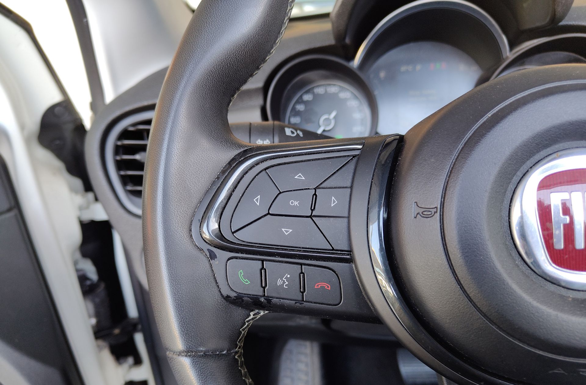 Fiat 500X 1.5 Hybrid Sport DCT - foto 24