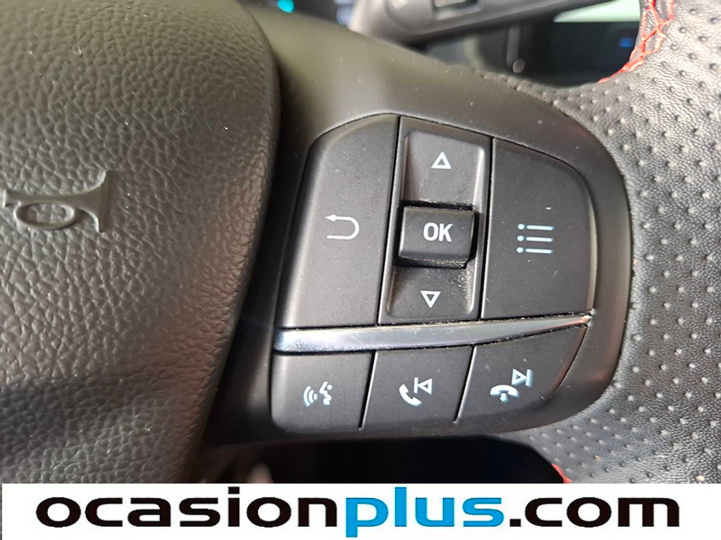 Foto Ford Focus Ford Focus 1.0 Ecoboost MHEV ST-Line (125 CV)