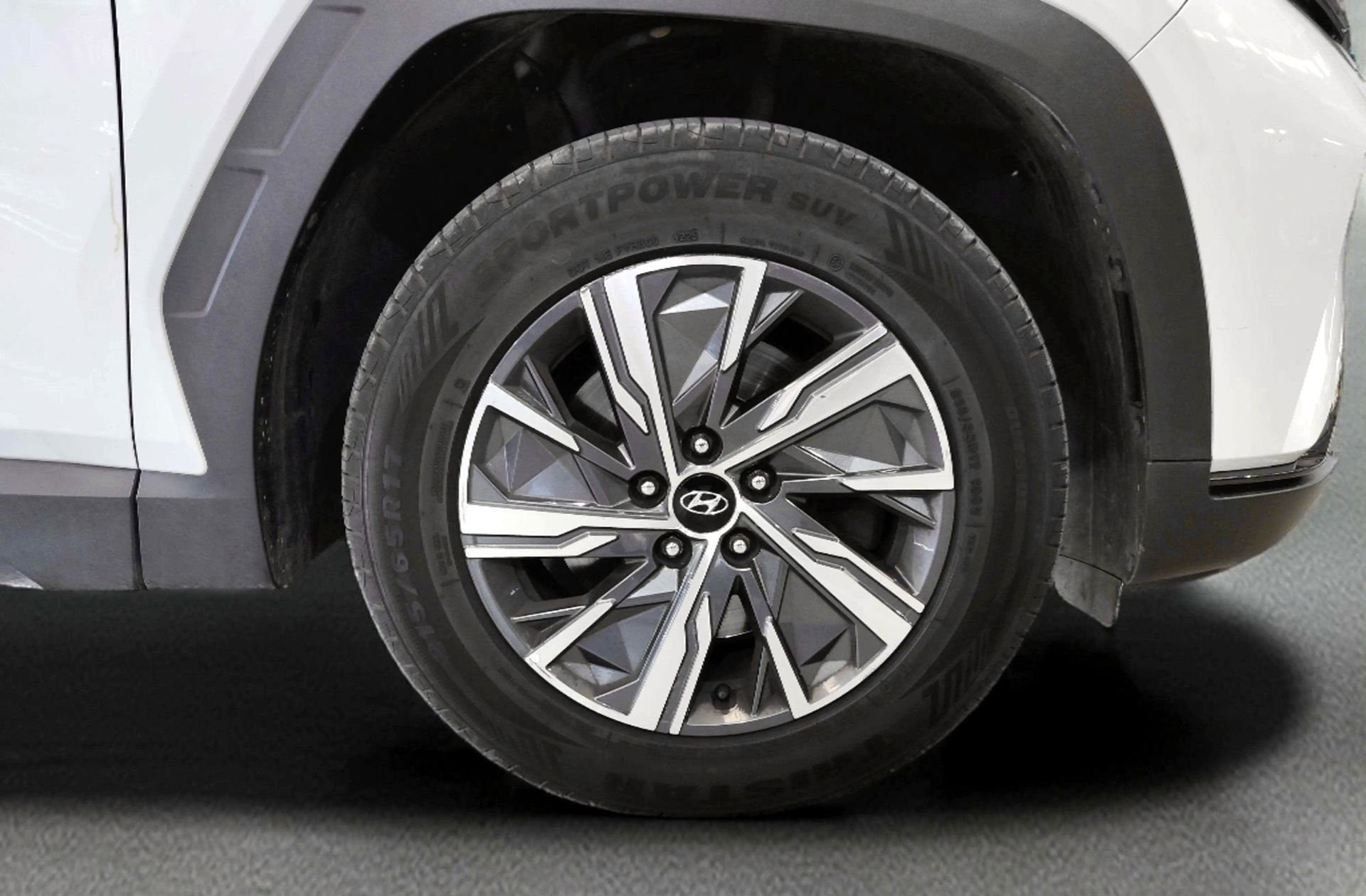 Hyundai Tucson 1.6 CRDi Maxx - foto 36