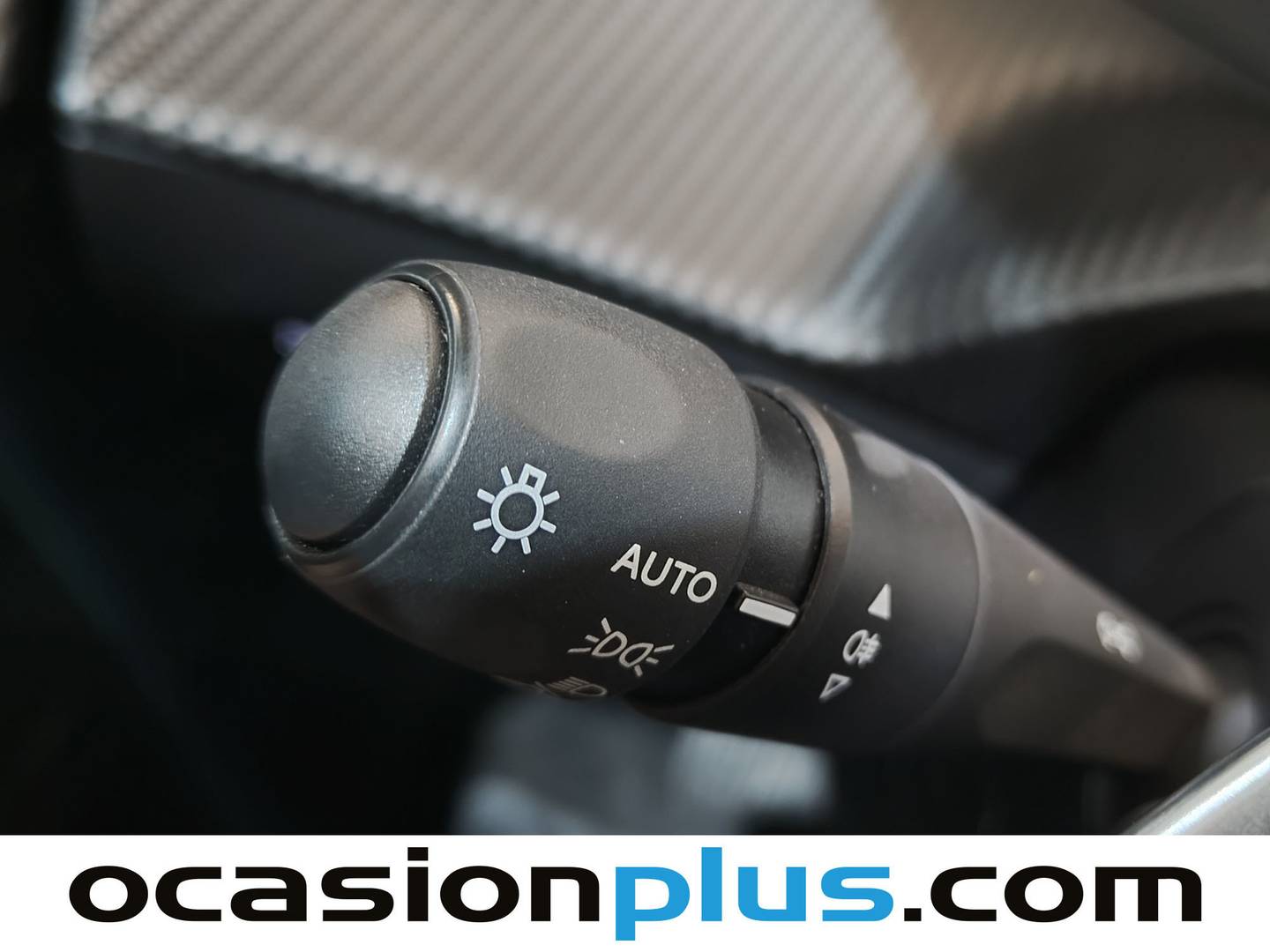 Peugeot 2008 Peugeot 2008 Allure Hybrid eDCS6 (145 CV) de segunda mano