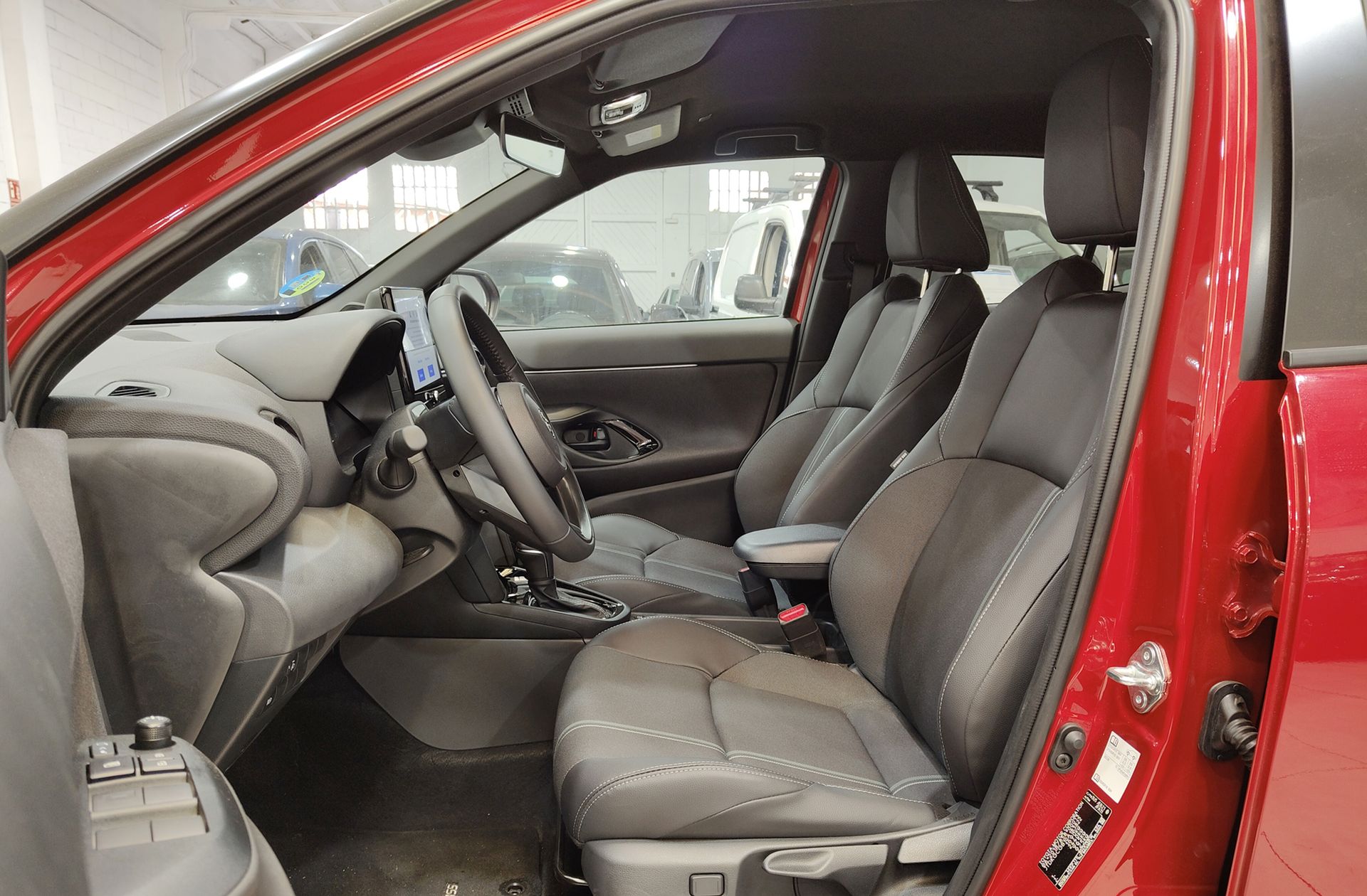 Toyota Yaris Cross 130H Style - foto 13