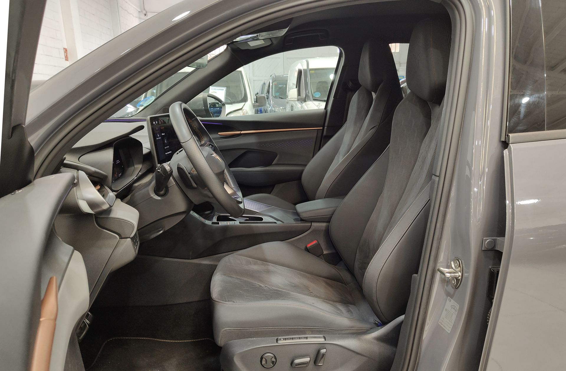 Cupra Terramar 1.5 eTSI DSG - foto 14