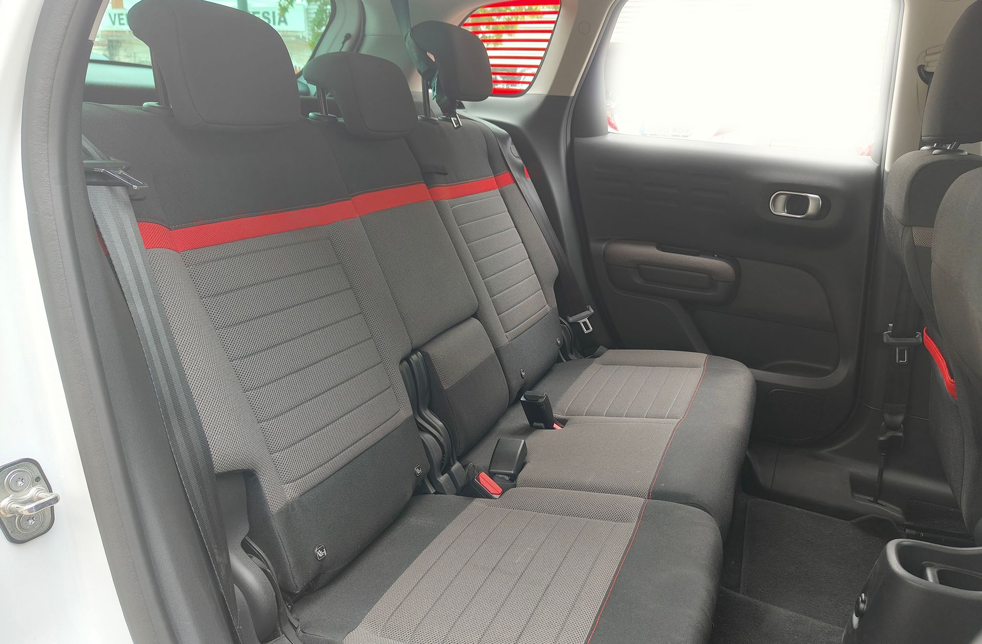 Citroën C3 Aircross BlueHDi 120 Shine EAT6 - foto 15