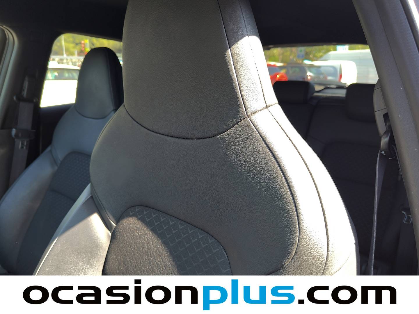 Extras y acabados del Nissan JUKE Nissan Juke 1.6 Hybrid N-Connecta Auto (143 CV)