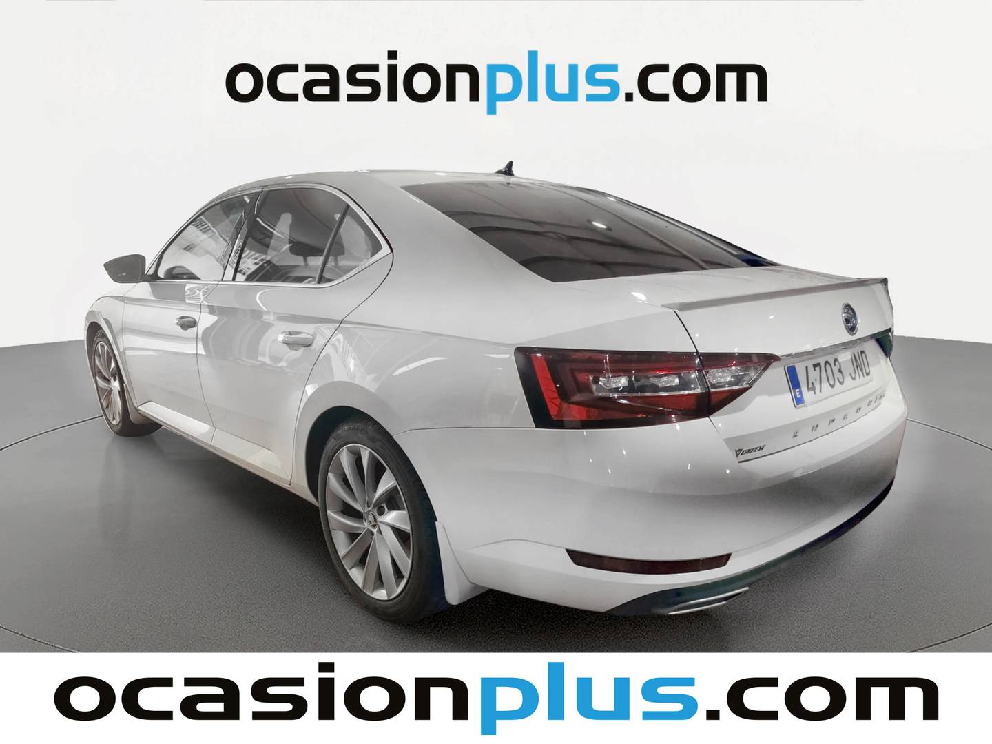 Foto trasera Skoda Superb Skoda Superb 2.0 TDI Style (150 CV) izquierda