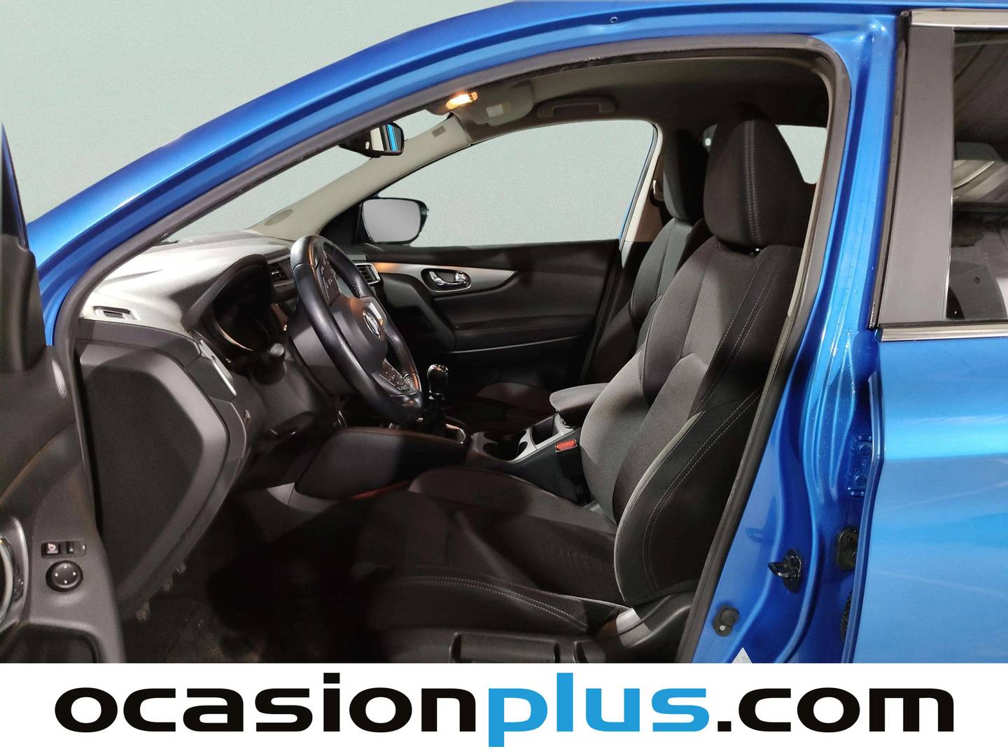 Foto asientos delanteros Nissan QASHQAI Nissan Qashqai 1.6 DIG-T N-Connecta 4x2 (163 CV)