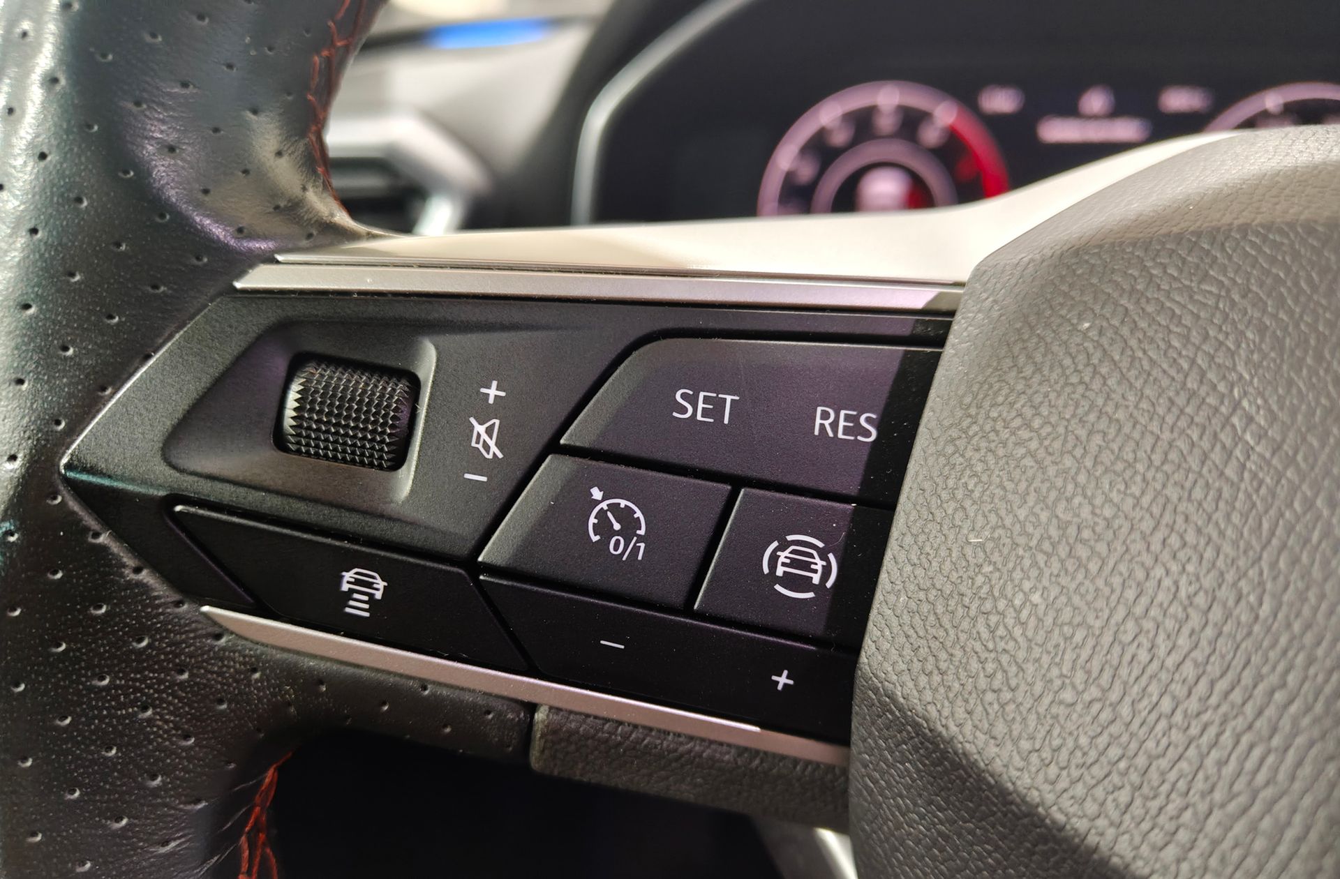 SEAT León ST 1.5 eTSI FR Go L DSG - foto 25