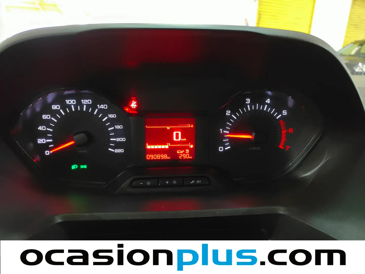 Foto Peugeot Partner Peugeot Partner Furgon BlueHDi 100 S&S Pro Standard 600kg (98 CV)