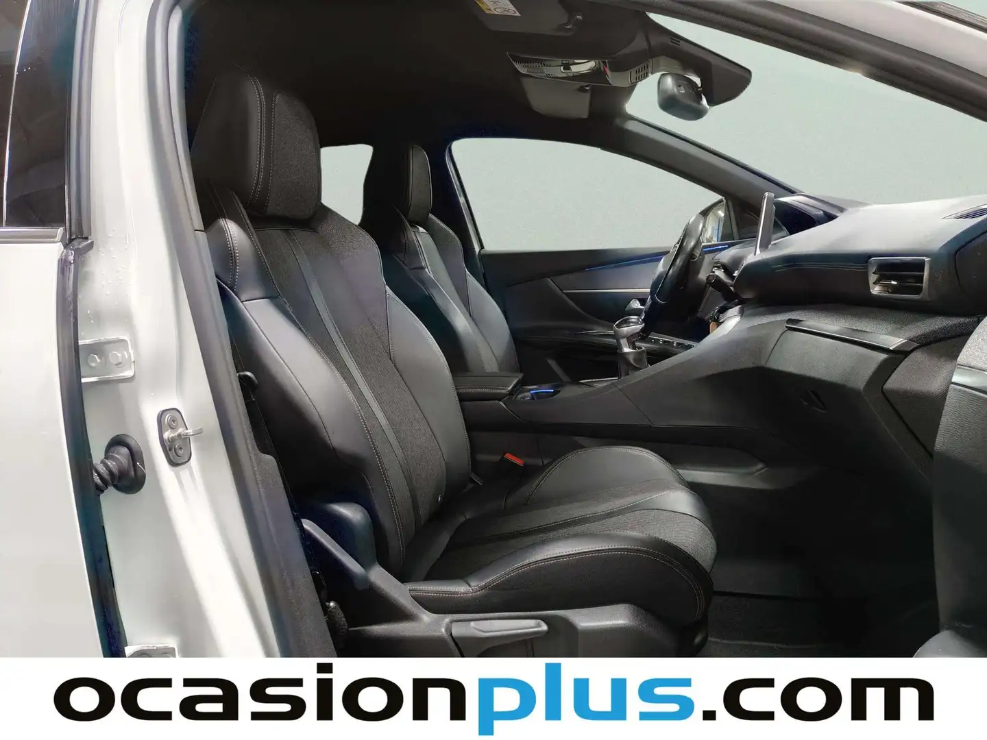 Foto Peugeot 3008 Peugeot 3008 BlueHDI 130 S&S GT Line  (130 CV)