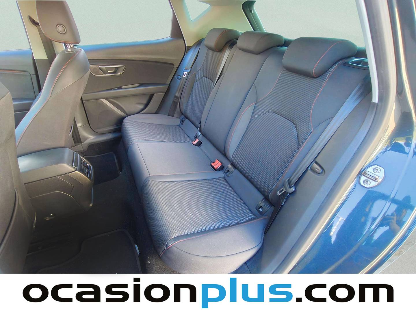Foto asientos traseros Seat León Seat León 2.0 TSI S&S FR DSG (190 CV)