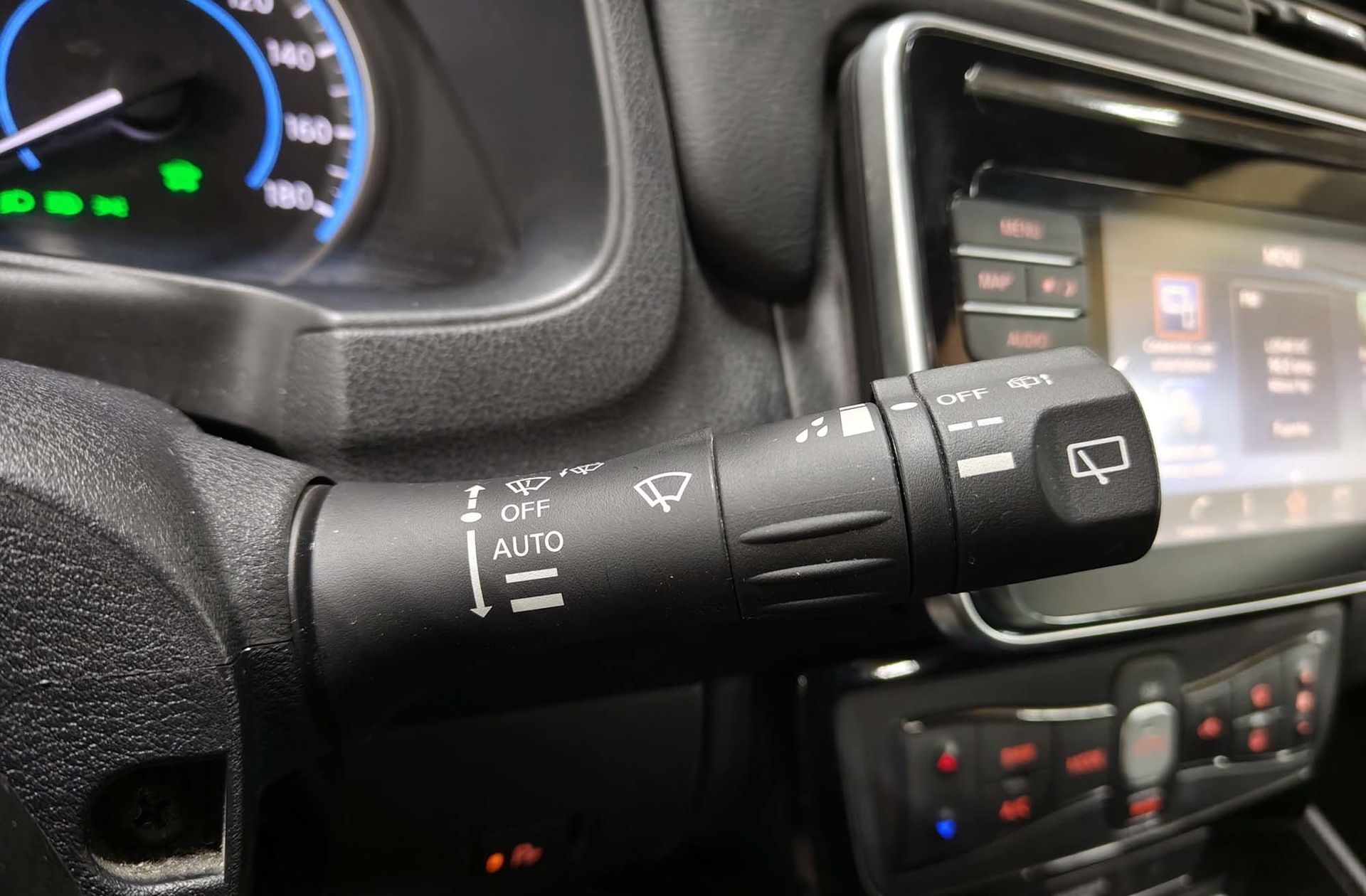 Nissan Leaf 40kWh N-Connecta - foto 25