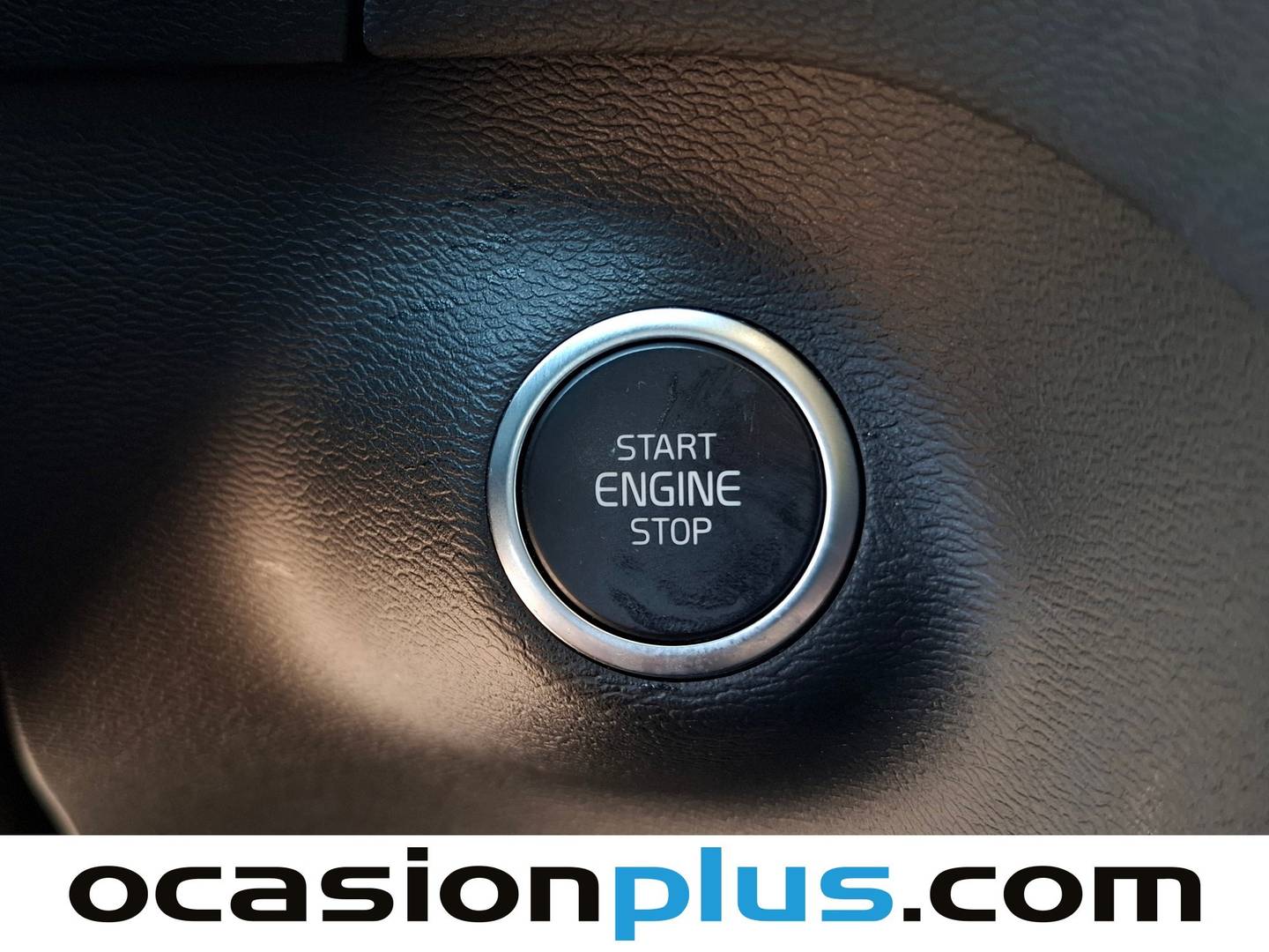 Foto Volvo XC40 Volvo XC40 B3 G Essential Auto (163 CV)